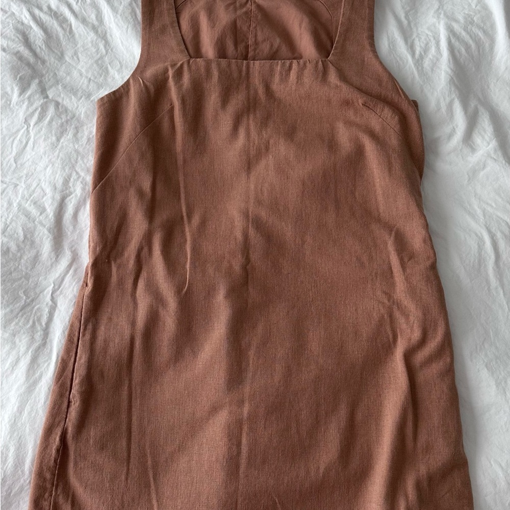 Elegant Brown Sleeveless Dress